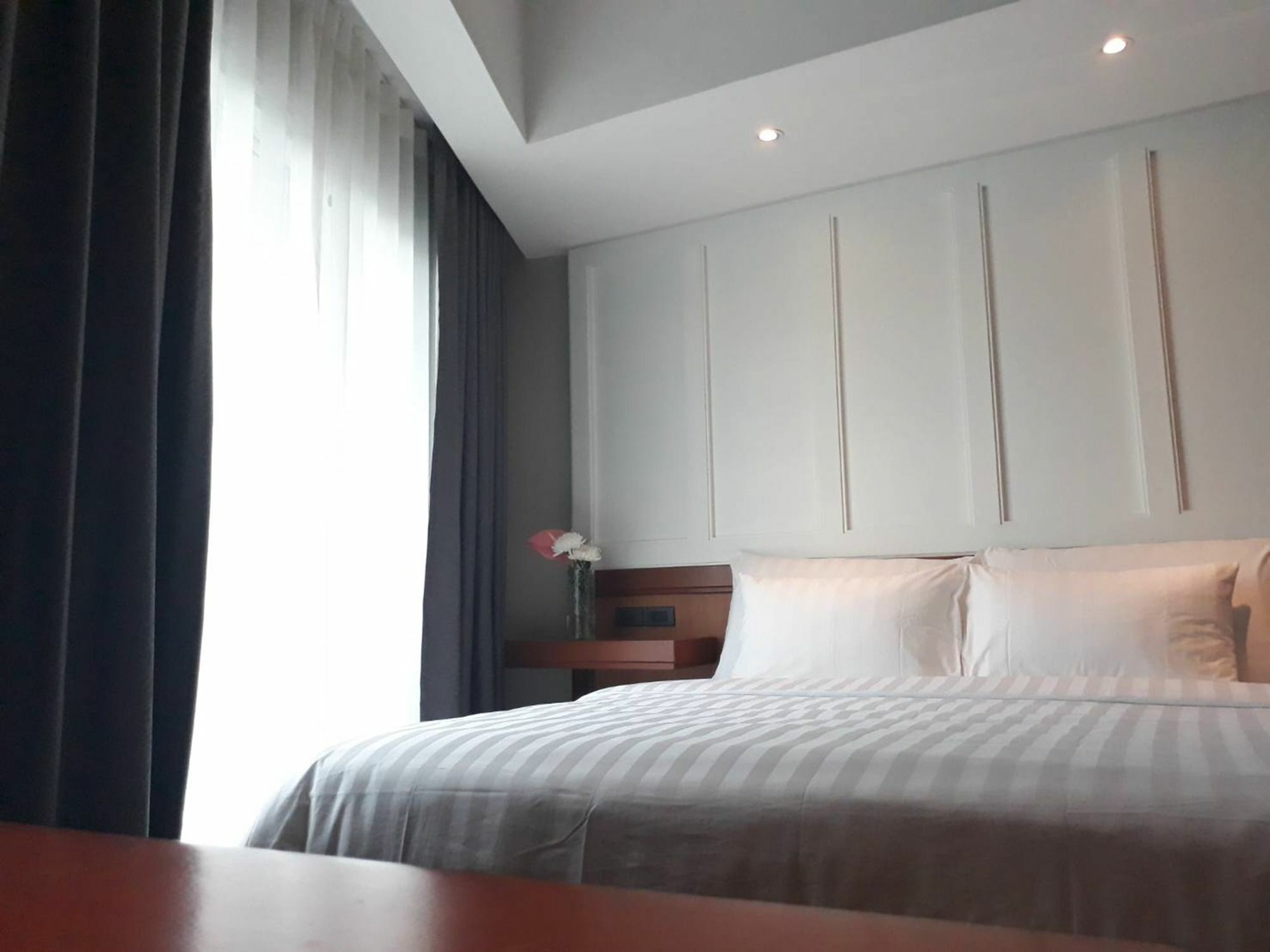 Dang Derm In The Park Khaosan Hotel Bangkok Ngoại thất bức ảnh